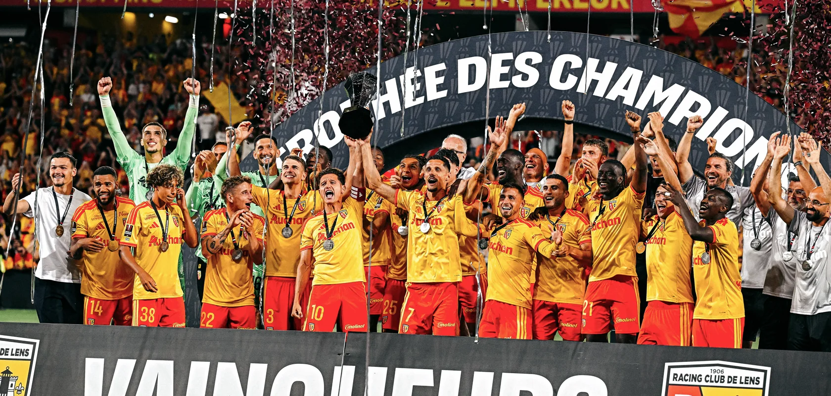 RC Lens players celebrate winning the 2026 Trophée des Champions after beating Paris Saint-Germain